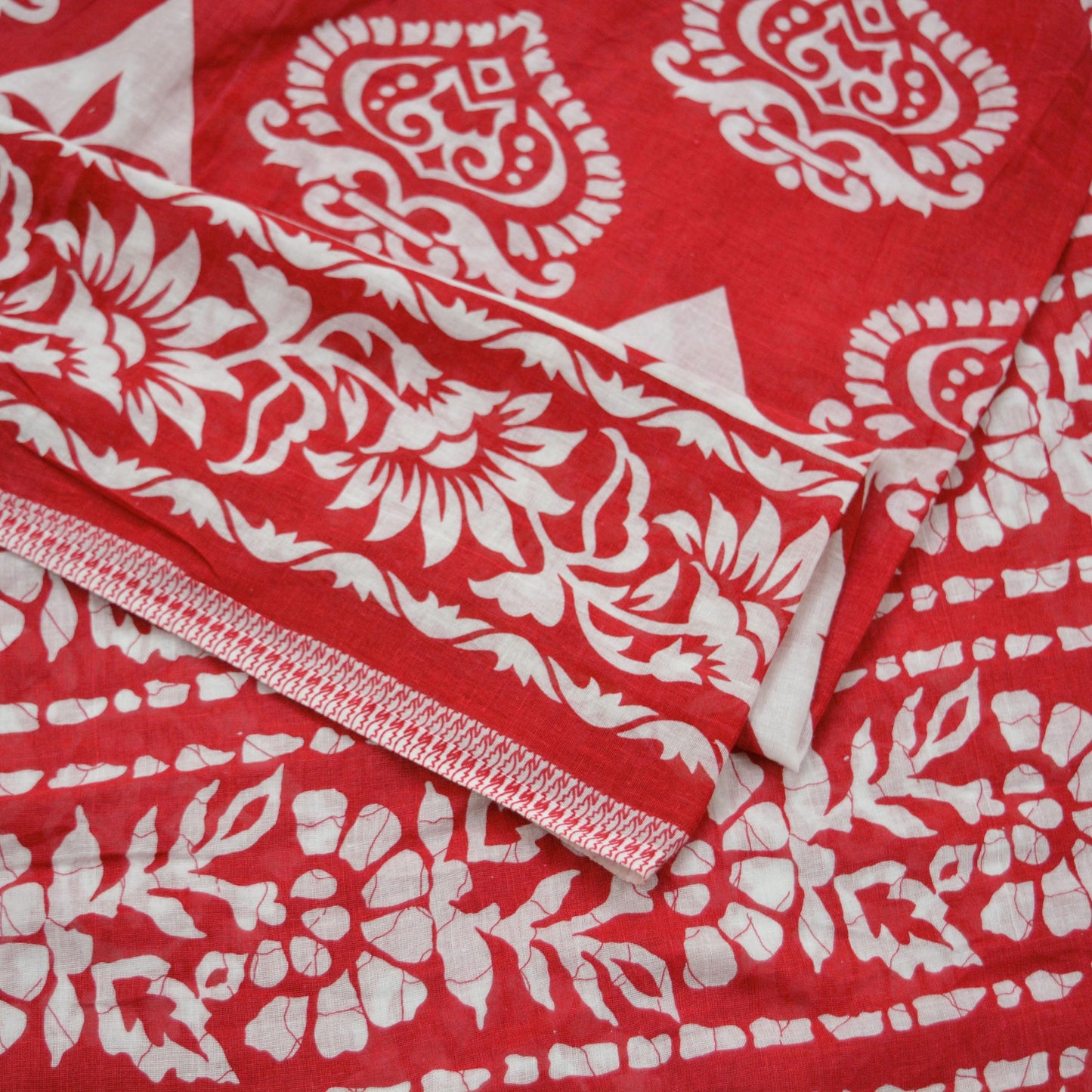 Indian Vintage Sari Red & White Printed 100% Pure Cotton Saree Craft Fabric 5Yard Sewing Sarong Wrap Boho Floral