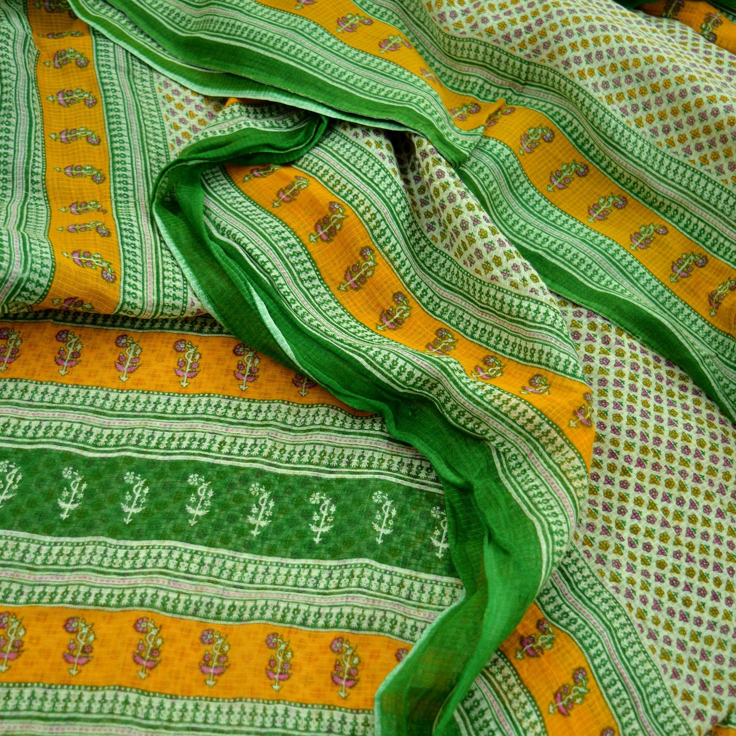 Indian Vintage Sari Green & Ivory Printed Pure Cotton Sarees 5Yd Craft Fabric Soft Sewing Sarong Wrap Boho Upcycle quilting Dress making