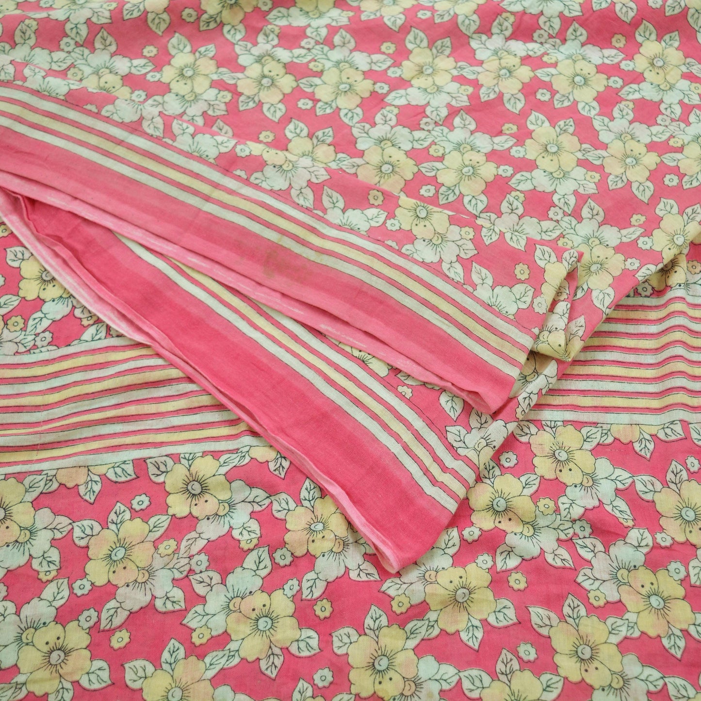 Indian Vintage Sari Ivory & Pink Printed Pure Cotton Saree Craft Fabric 5Yd Soft Sewing Sarong Wrap Boho Floral Dress making Crafting