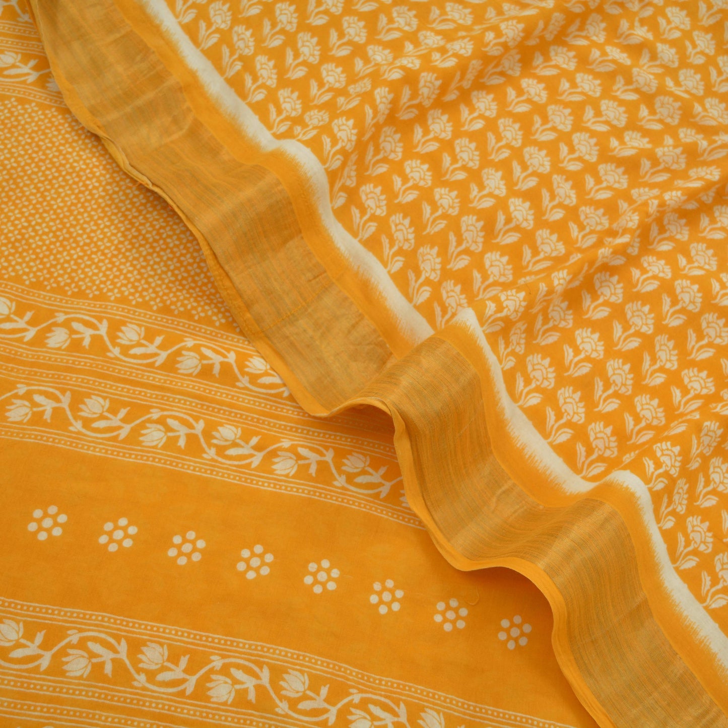 Indian Vintage Sari Yellow Printed 100% Pure Cotton Saree Craft Fabric 5Yd Soft Sewing Sarong Wrap Boho Dress Making Crafting Quilting