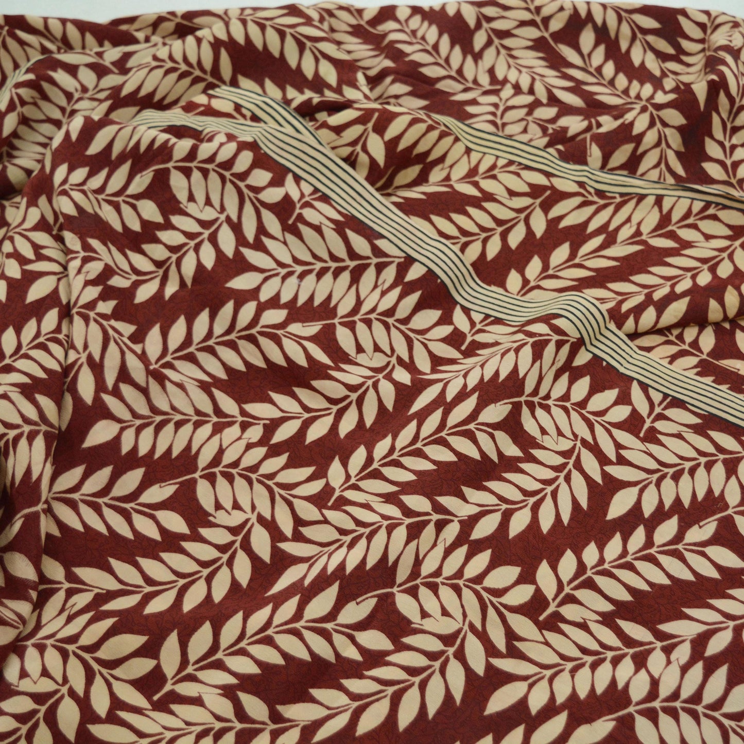 Indian Vintage Beige & Maroon Saree Pure Crepe Silk Printed Sari Craft Fabric 5yd Sewing Floral Soft Wrap Dress Making Crafting