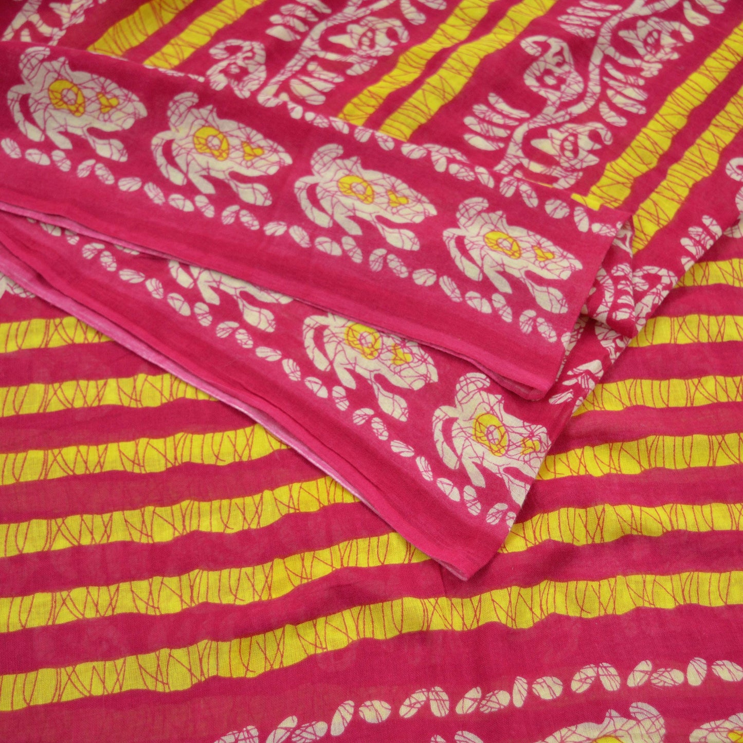 Indian Vintage Sari Pink Batik Printed Saree 100% Pure Cotton 5Yd Craft Fabric Soft Sewing Sarong Wrap Boho Quilting Dress Making