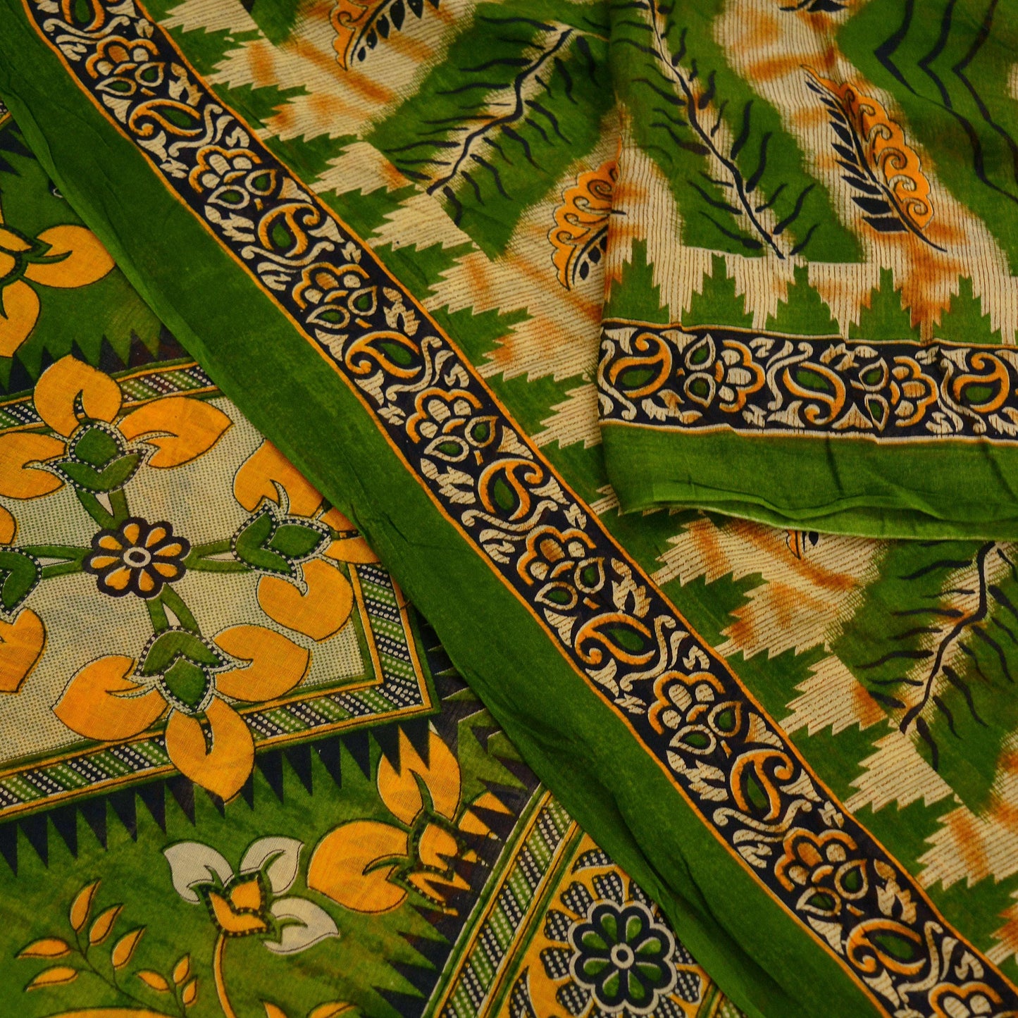 Indian Vintage Green Saree Printed Pure Cotton Sari Craft Fabric Soft 5Yd Sewing Sarong Wrap Boho Floral Dress making Crafting Quilting