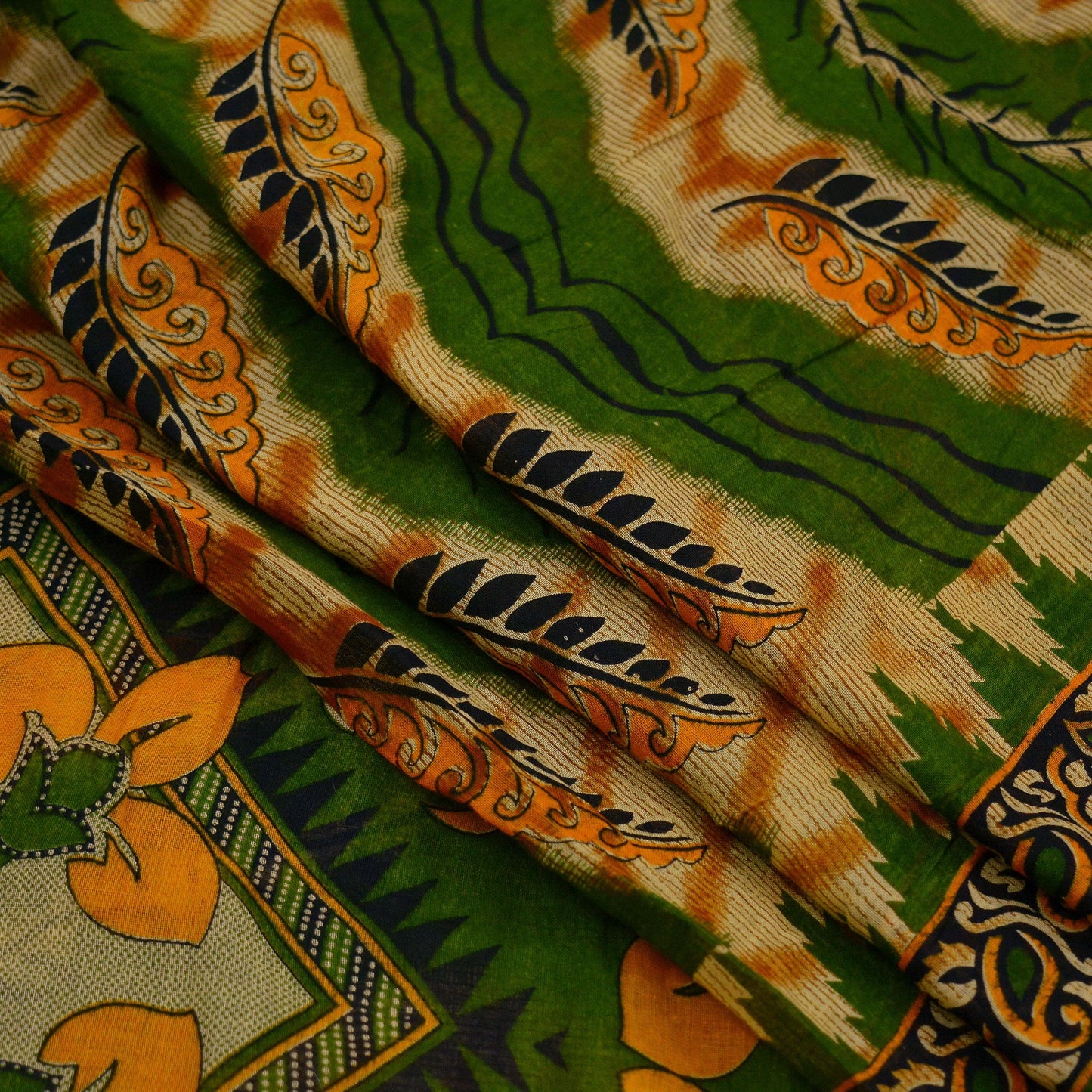 Indian Vintage Green Saree Printed Pure Cotton Sari Craft Fabric Soft 5Yd Sewing Sarong Wrap Boho Floral Dress making Crafting Quilting
