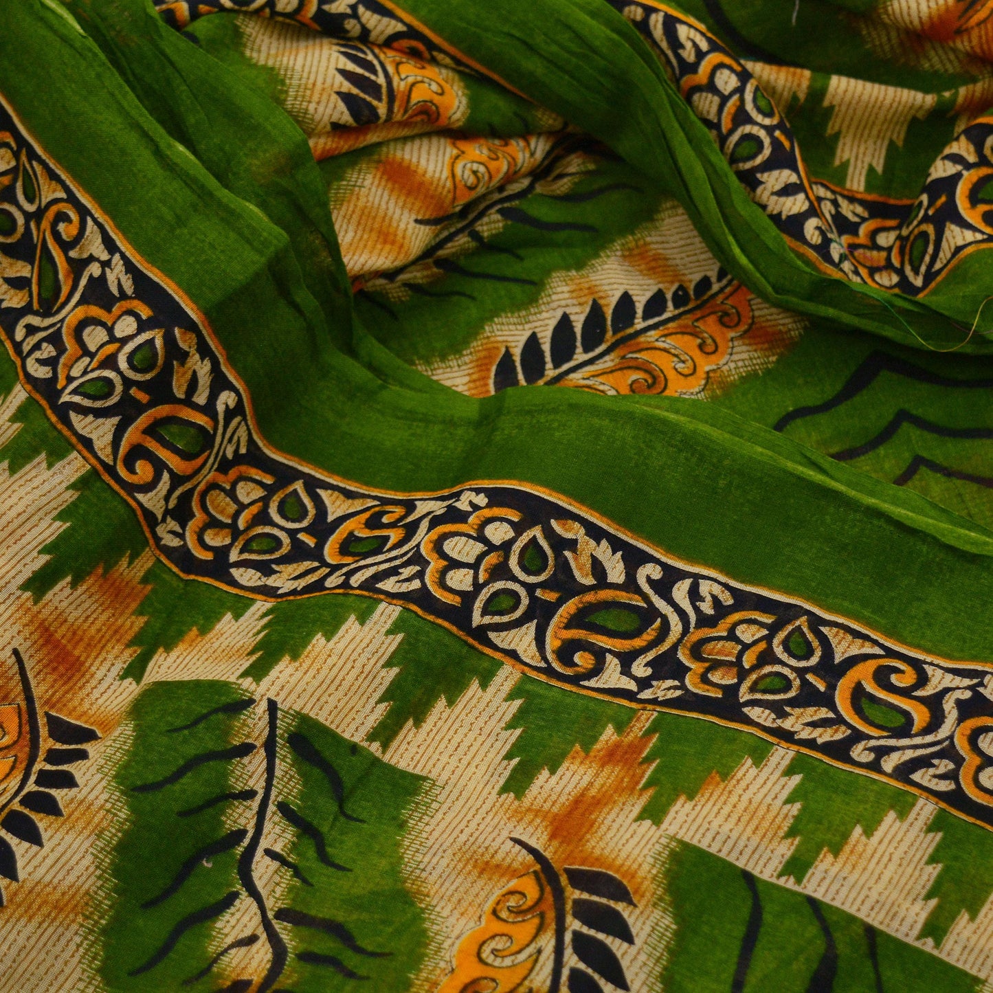 Indian Vintage Green Saree Printed Pure Cotton Sari Craft Fabric Soft 5Yd Sewing Sarong Wrap Boho Floral Dress making Crafting Quilting