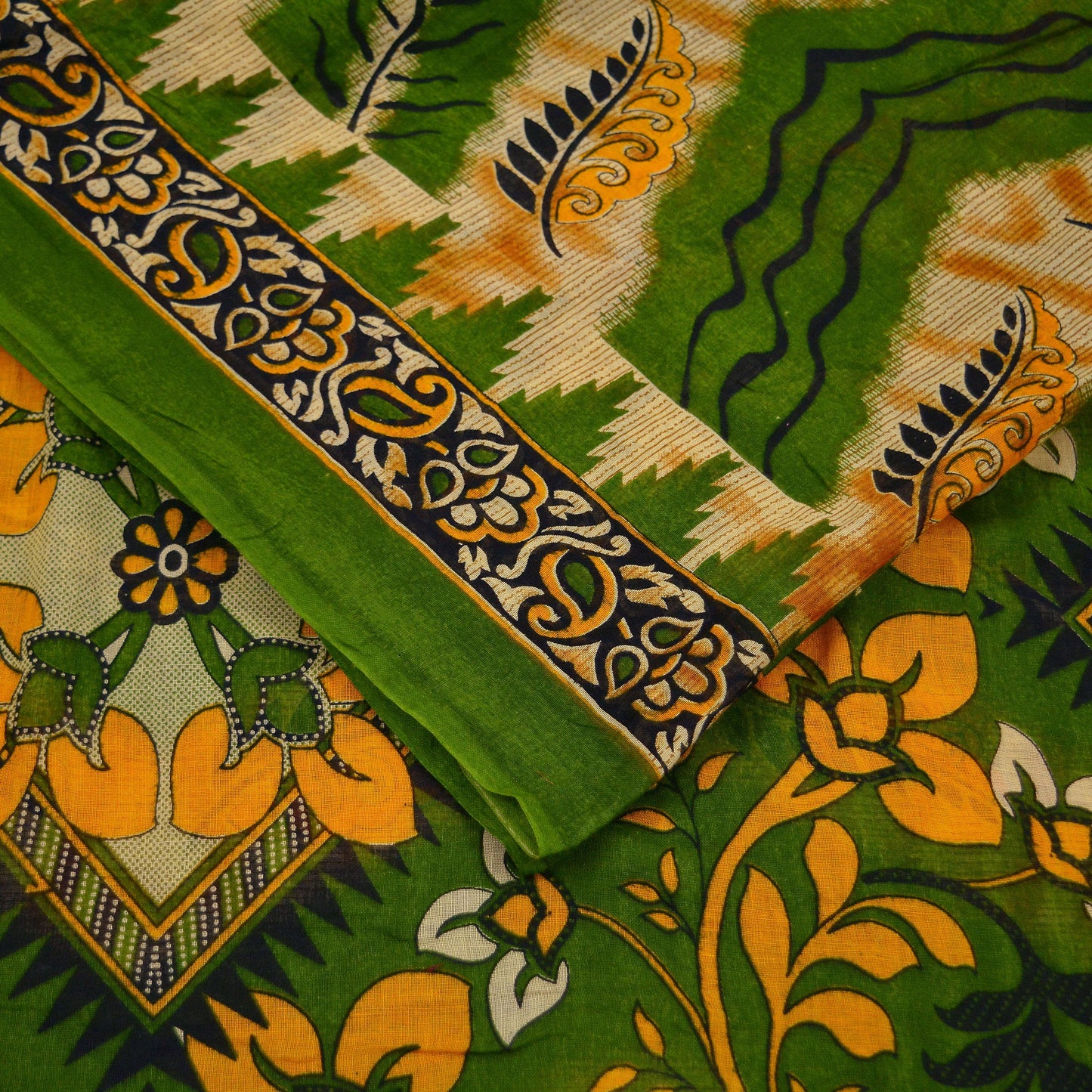 Indian Vintage Green Saree Printed Pure Cotton Sari Craft Fabric Soft 5Yd Sewing Sarong Wrap Boho Floral Dress making Crafting Quilting