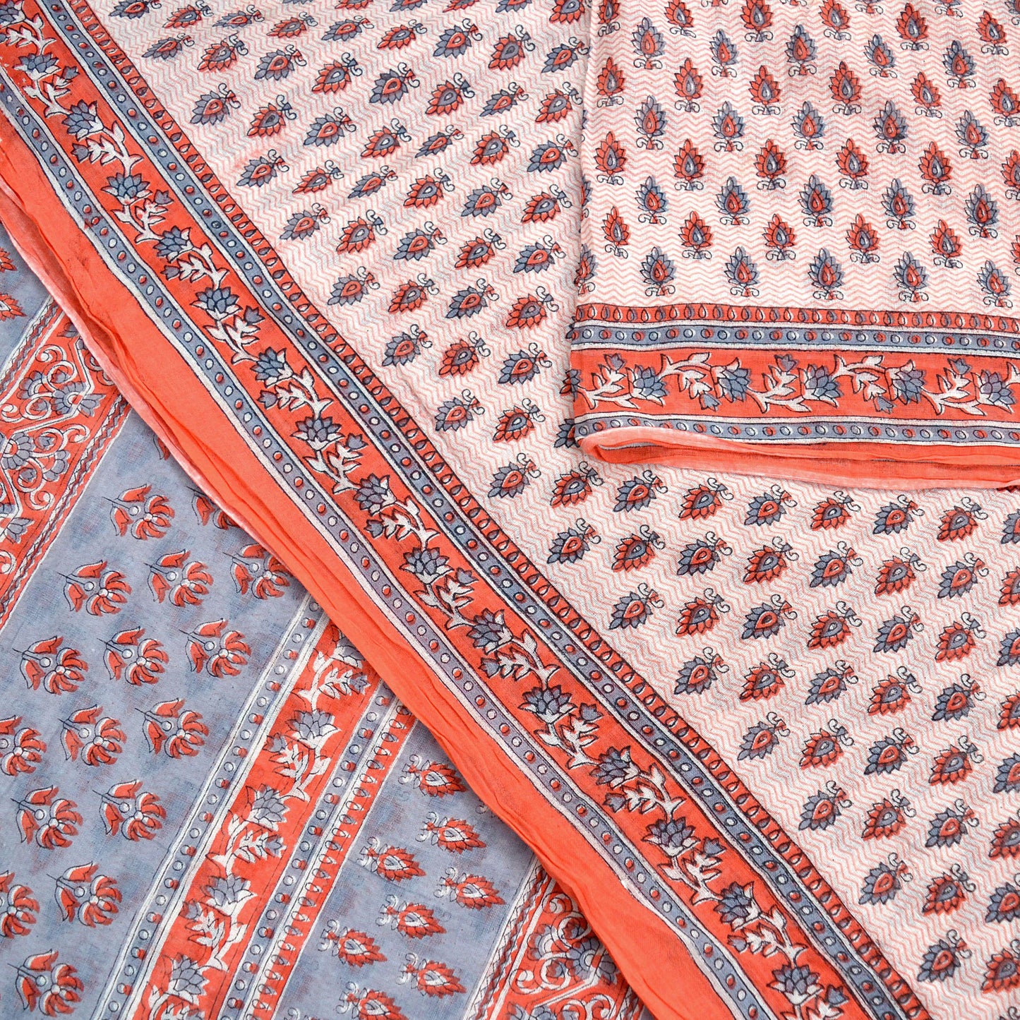 Indian Vintage Sari White & Gray Printed 100% Pure Cotton Sarees Craft Soft Fabric 5Yd Sewing Sarong Wrap Boho Floral Dress making Crafting