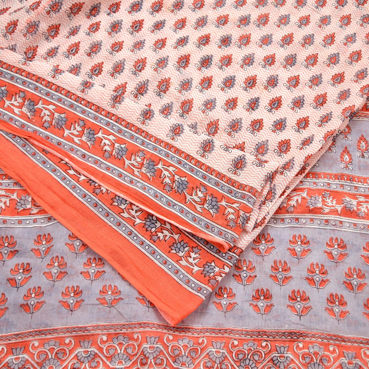 Indian Vintage Sari White & Gray Printed 100% Pure Cotton Sarees Craft Soft Fabric 5Yd Sewing Sarong Wrap Boho Floral Dress making Crafting