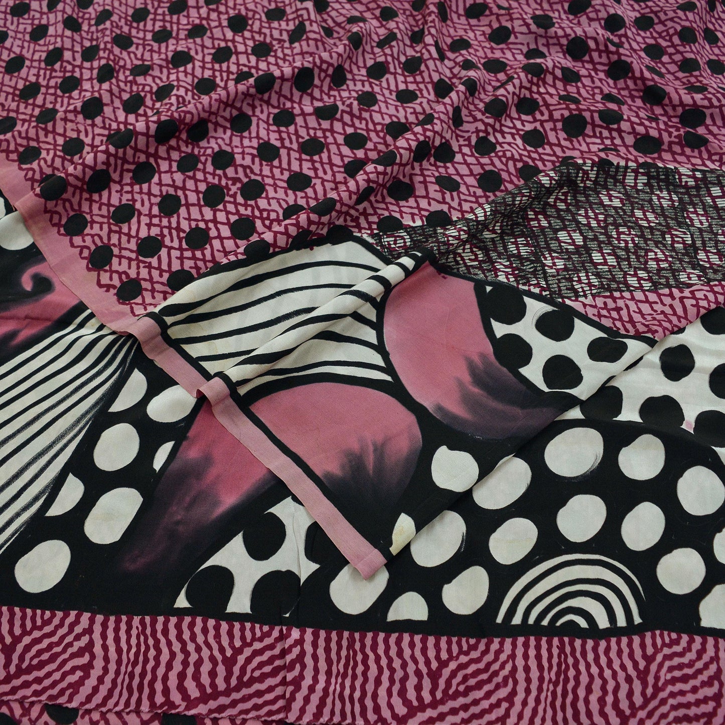 Indian Vintage Sari Pink & Black Pure Crepe Silk Printed Sarees 6yd Sewing Floral Soft Craft Fabric Ethnic Wrap