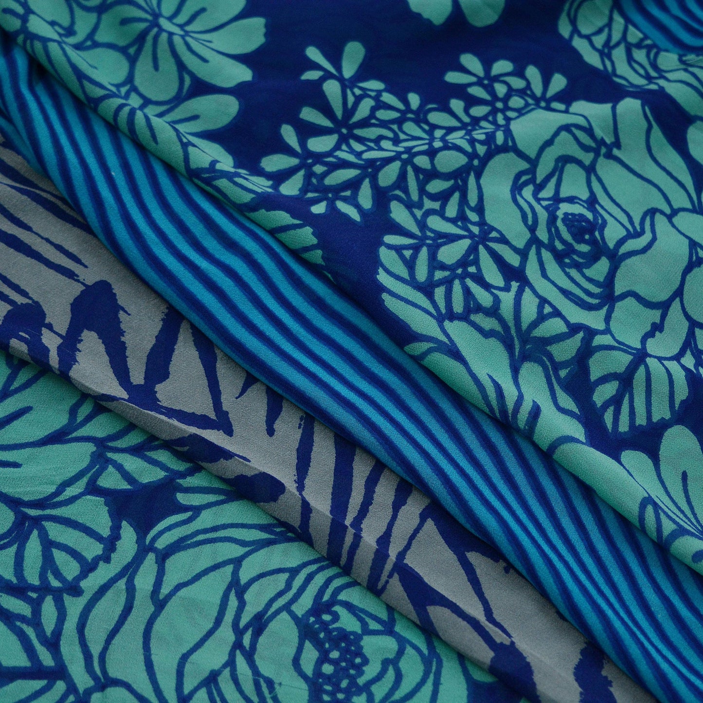 Indian Vintage Sari Blue & Green 100% Pure Georgette Silk Printed Sarees Sewing 5yd Craft Soft Dress Designing for Crafting Abstract