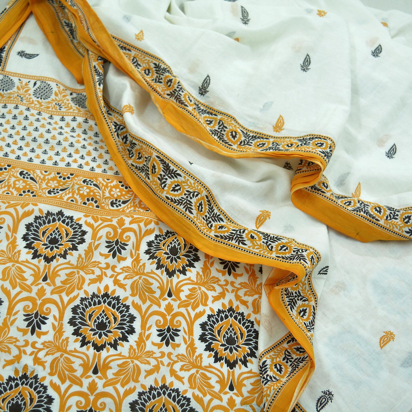 Indian Vintage Sari White & Mustard Printed Pure Cotton Sarees Craft Fabric 5Yd Soft Sewing Sarong Wrap Boho Floral Quilting Dress making