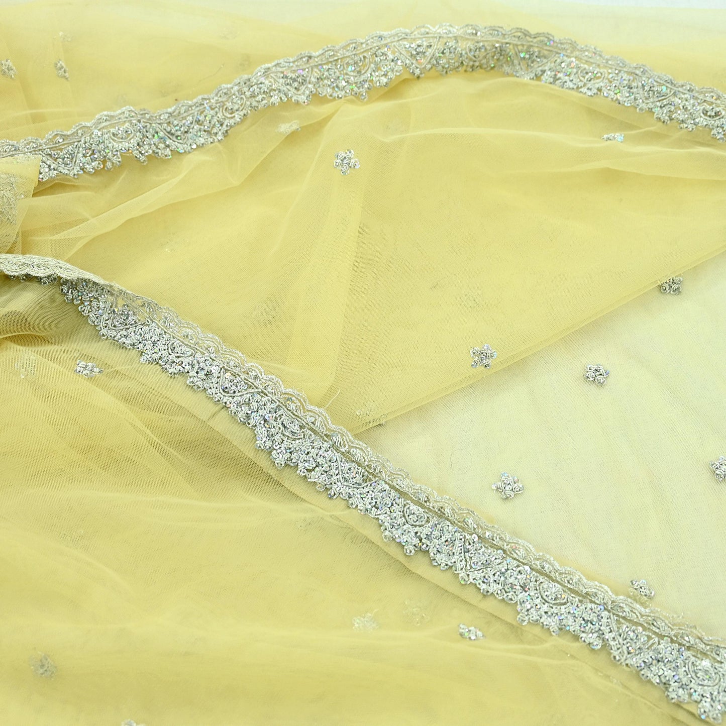 Indian Vintage Sari Yellow Net/Mesh Hand Embroidered Sarees Craft Fabric 6Yd Sewing Soft Zardozi/Dabka Zari Sequins Wedding sarees