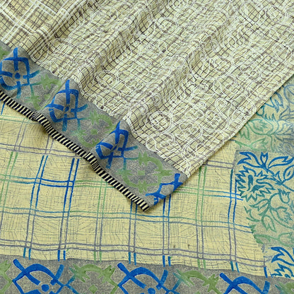 Indian Vintage Sari Beige Pure Crepe Silk Printed Sarees 5yd Sewing Floral Soft Craft Fabric Wrap Dress making Upcycle Crafting Quilting