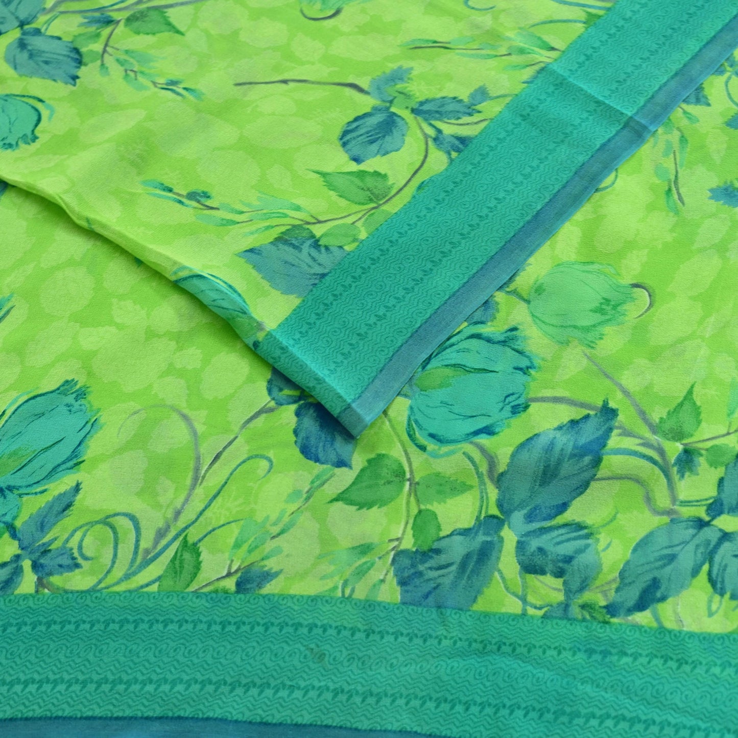 Indian Women Vintage Sari Lemon Green 100% Pure Georgette Silk Printed Sarees Sewing 5yd Soft Craft Fabric Floral Design Wrap Boho