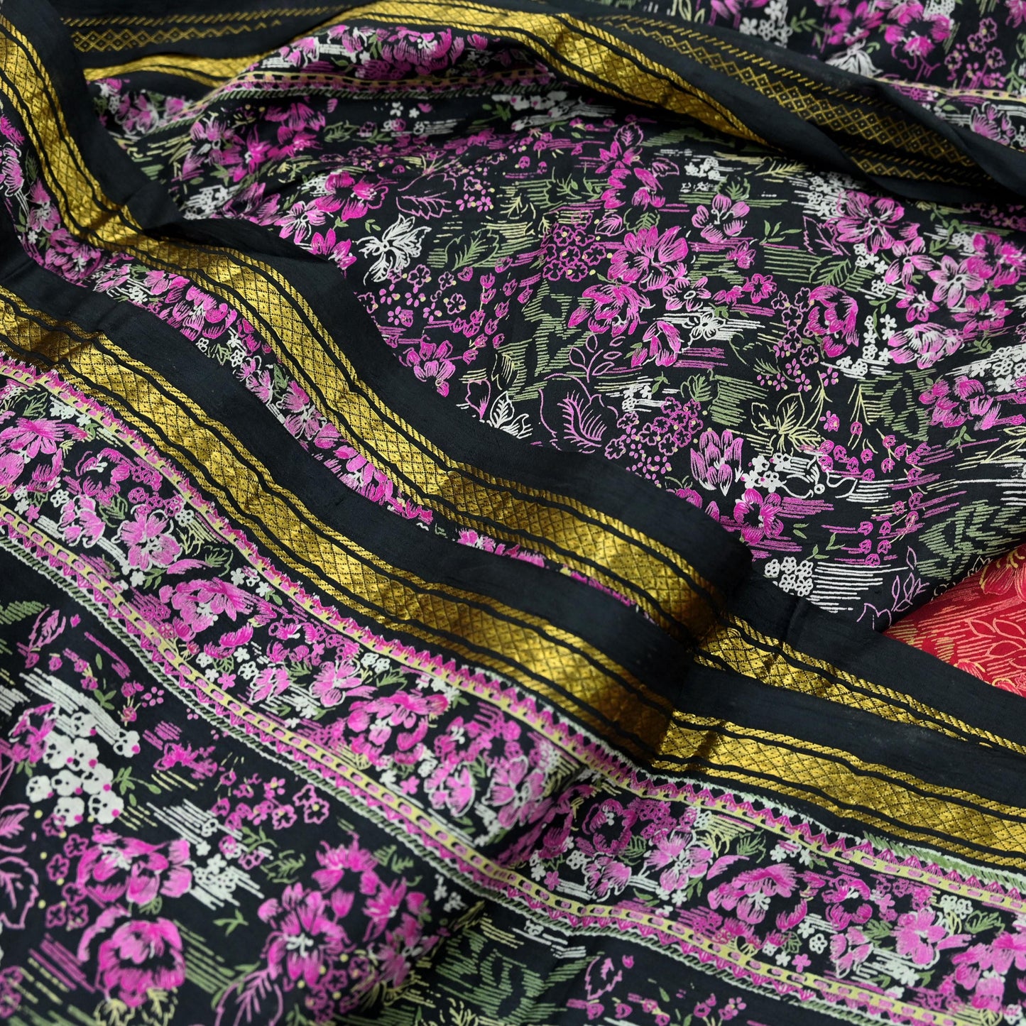 Indian Vintage Sari Pink & Black Printed Pure Silk Sarees 5yd Sewing Craft Fabric Floral Dress Making Soft Quilting Crafting Upcycle Zari