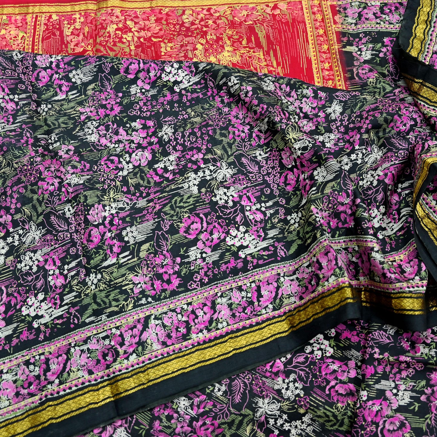 Indian Vintage Sari Pink & Black Printed Pure Silk Sarees 5yd Sewing Craft Fabric Floral Dress Making Soft Quilting Crafting Upcycle Zari