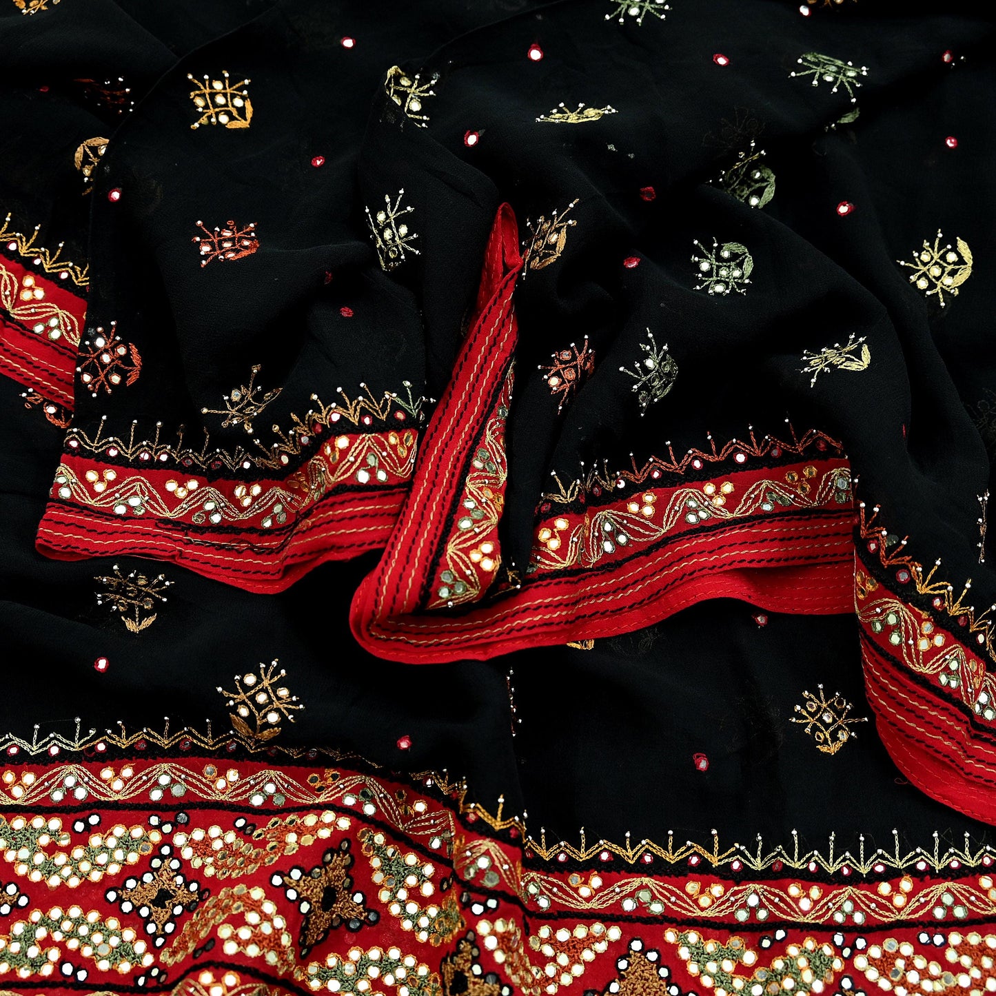 Indian Vintage Dupatta Black & Red Pure Georgette silk Long Stole Hand Embroidered Scarves Stole Veil Wrap Sequins