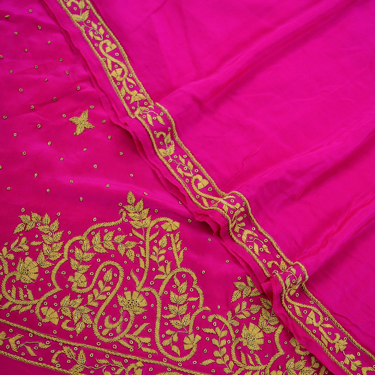 Indian Vintage Rani Pink Saree Pure Crepe Silk Hand Embroidered Sari Craft Fabric 5Yd Sewing Soft Zardozi/Dabka Dress making With Blouse Pcs