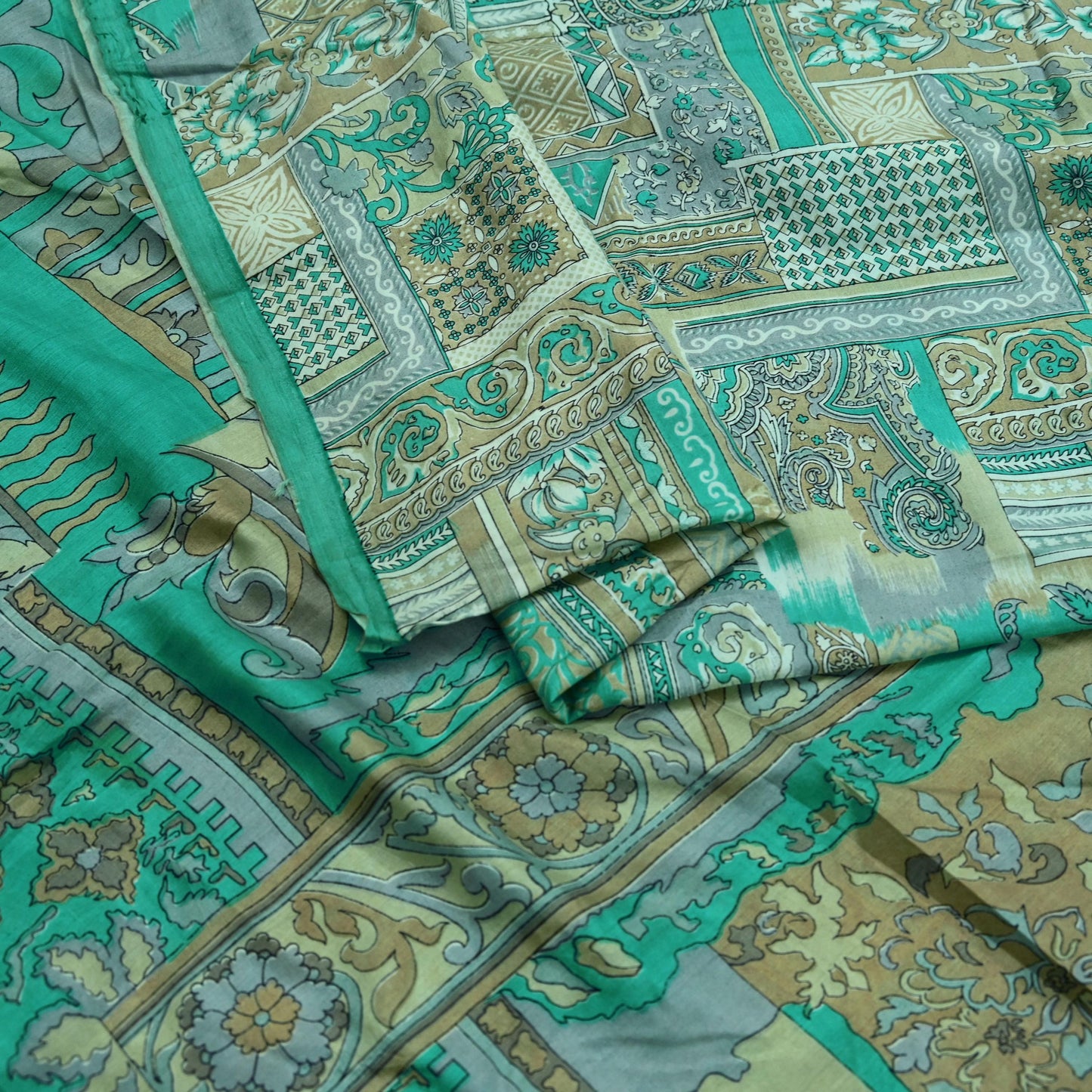 Indian Vintage Sari Green Pure Silk Printed Sarees 6yd Sewing Craft Fabric Dress Making  Soft Abstract Wrap Upcycle Used Quilting Crafting