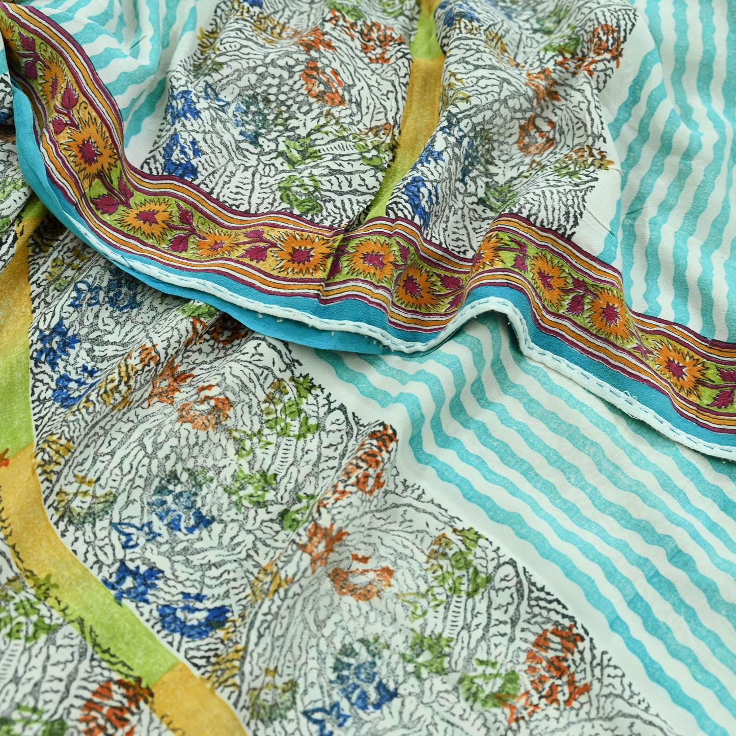 Indian Vintage Sari Ivory & Blue Pure Crepe Silk Printed Saree 5yd Sewing Floral Soft Craft Fabric Wrap Dress making Crafting Quilting