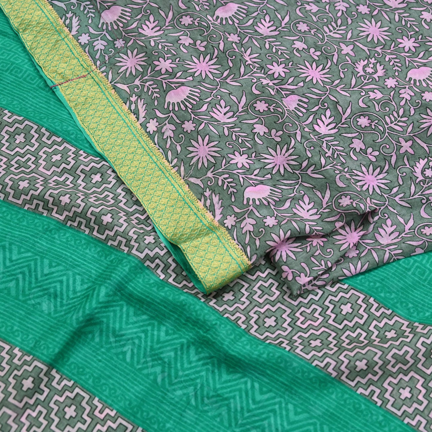 Indian Vintage Sari Gray & Pink 100% Pure Silk Printed Sarees Craft Fabric 5yd Sewing DressMaking Floral Crafting Quilting Upcycle