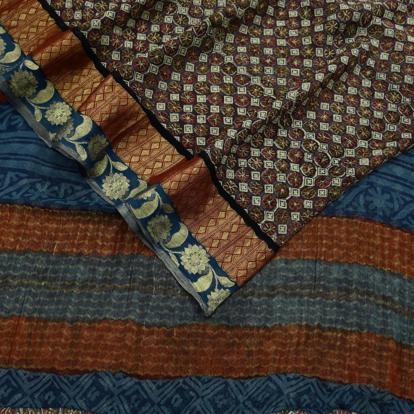 Women Vintage Sari Purple & Blue Pure Georgette Silk Printed Sarees Craft Fabric Sewing 5Yd Soft Dress Making Zari Border Crafting Quilting