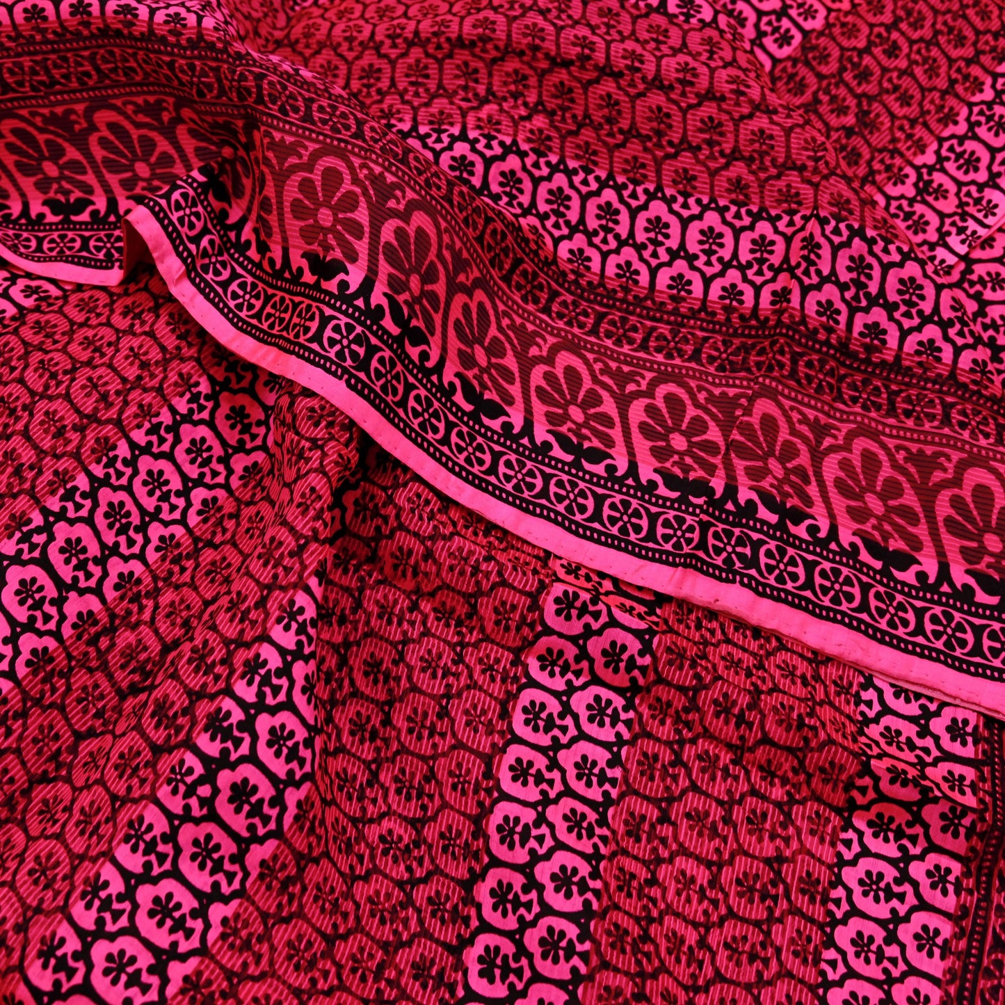 Indian Vintage Black & Pink Saree 100% Pure Silk Printed Sari 5yd Sewing Craft Fabric DressMaking Soft Fringes Crafting Quilting Upcycle