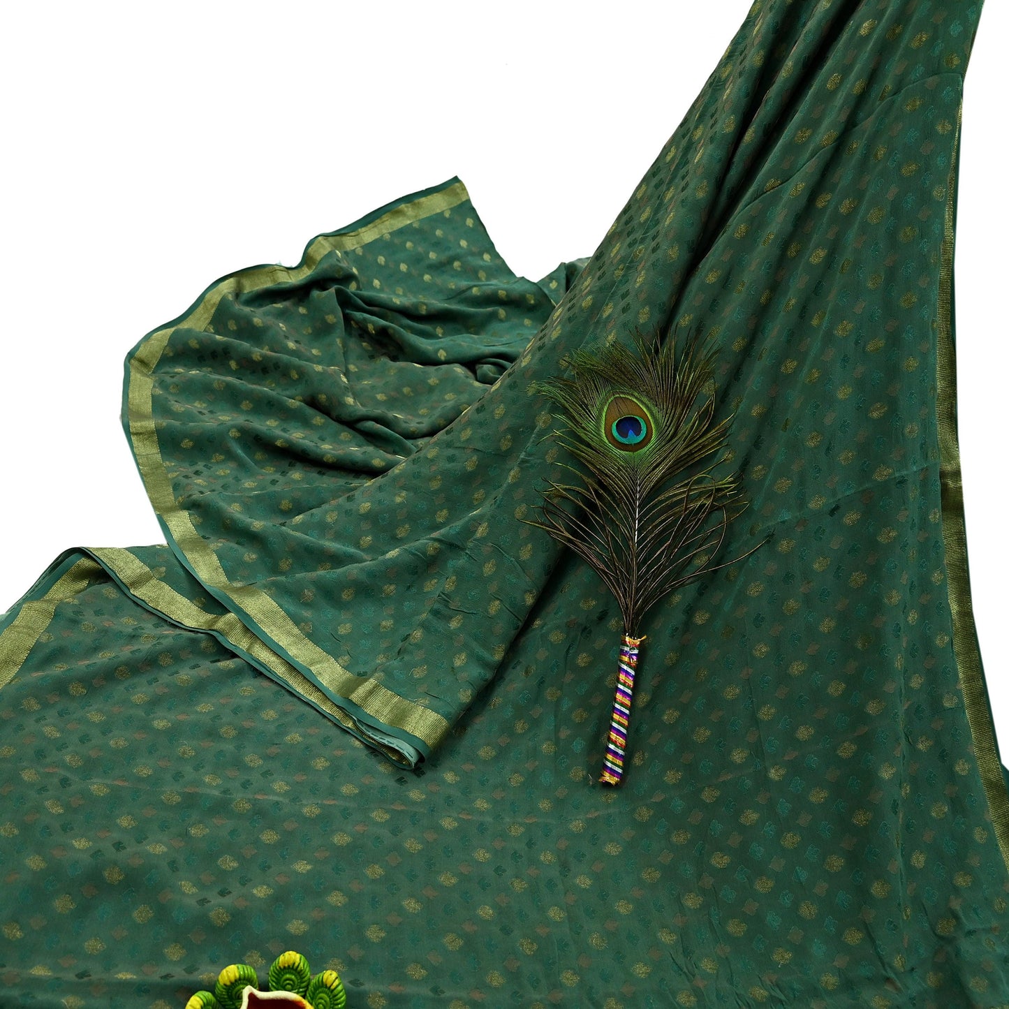 Indian Vintage Sari Green Pure Silk Hand Woven Sarees Fabric 5Yd Ethnic Dress Making Crafting Upcycle Quilting Zari Border