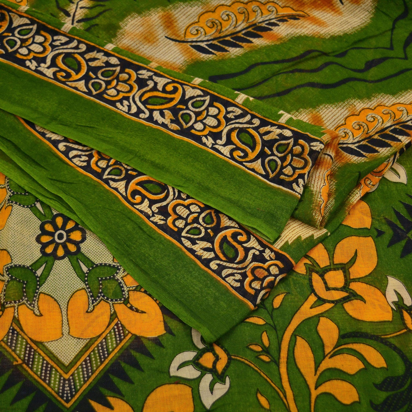 Indian Vintage Green Saree Printed Pure Cotton Sari Craft Fabric Soft 5Yd Sewing Sarong Wrap Boho Floral Dress making Crafting Quilting