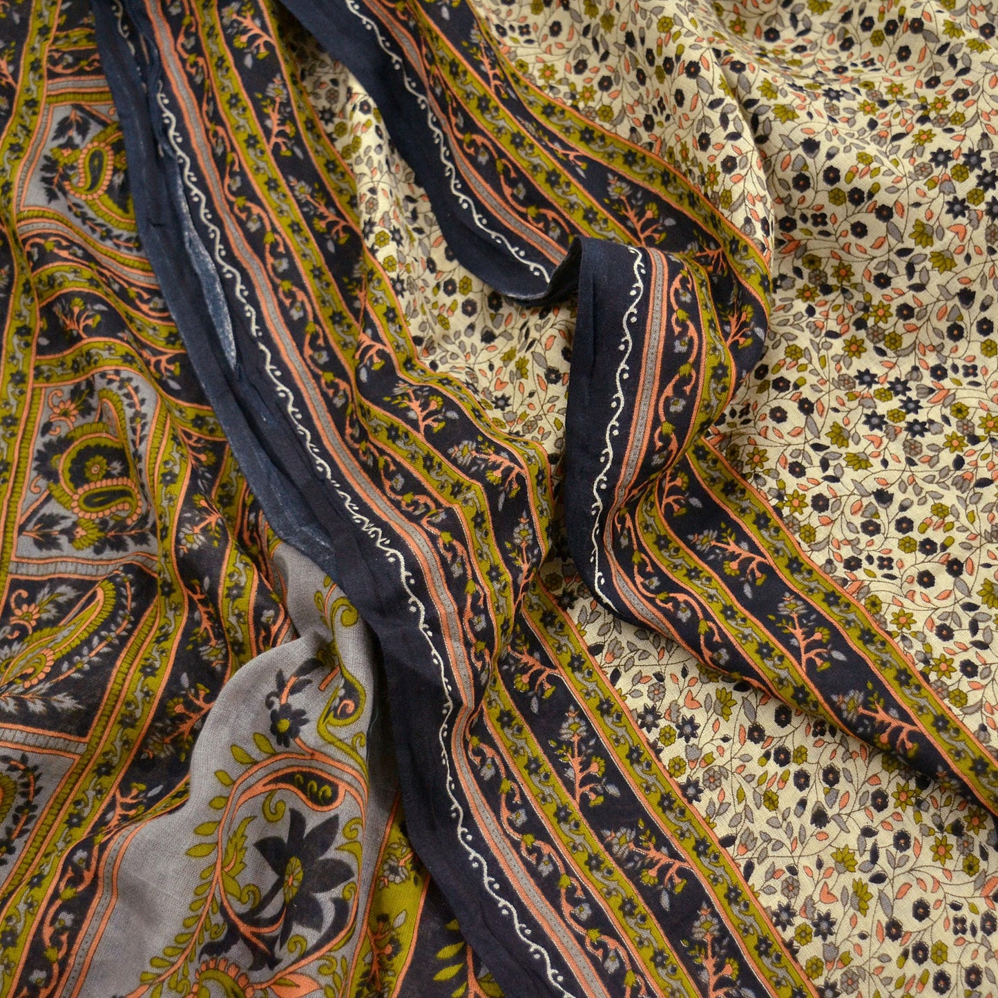 Indian Vintage Sari Ivory Printed Pure Cotton Sarees 5Yd Craft Fabric Soft Sewing Sarong Wrap Boho Upcycle quilting Dress making