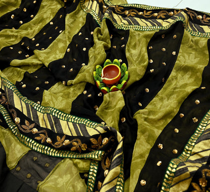 Indian Pre-owned Heavy Sari Black & Green Pure Georgette Silk Hand Embroidered Sarees Designer Sabyasachi 6Yd Sewing Ethnic Sarees