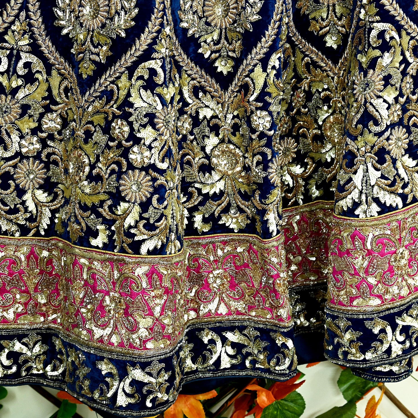 Indian Pre-owned Heavy Wedding Blue Velvet Hand Embroidered Lehenga/Skirt Designer By Manish Malhotra Zardozi Bridal Wear