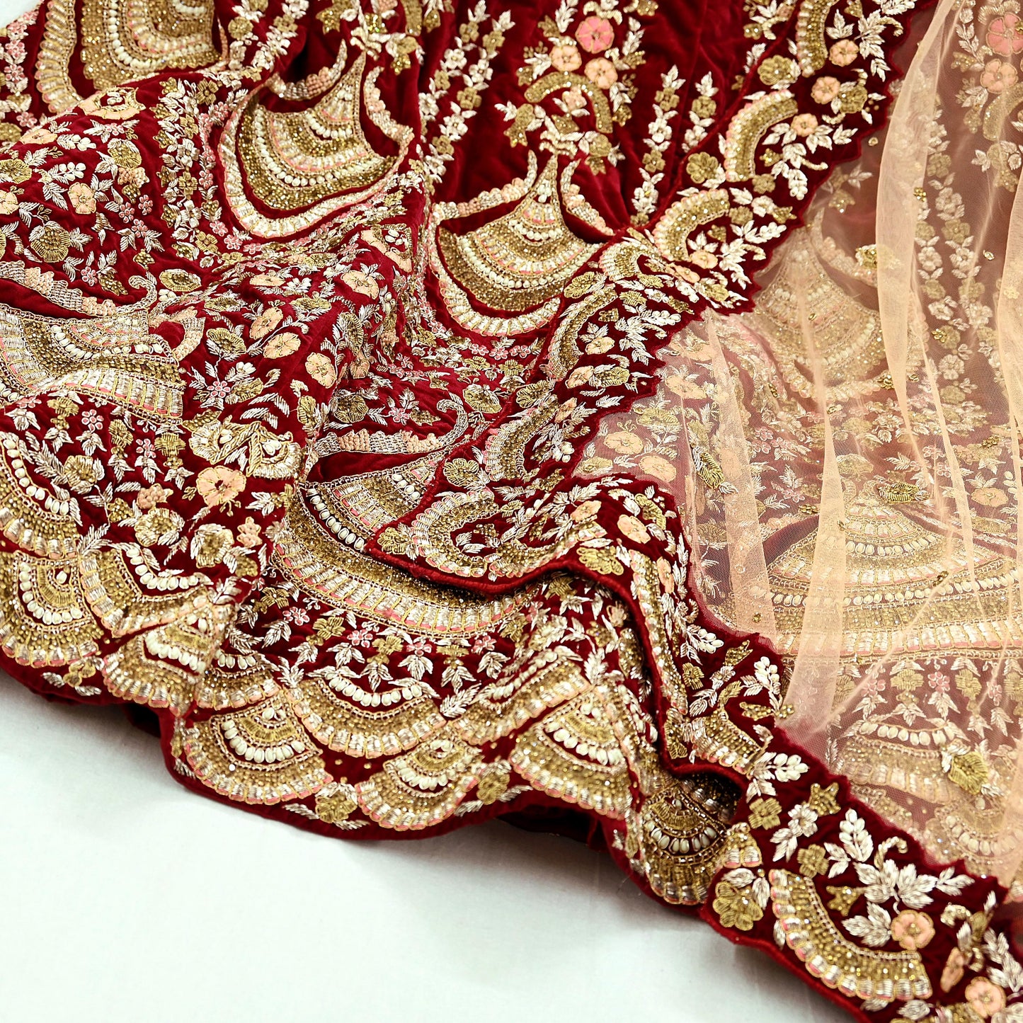 Indian Pre-owned Heavy Wedding Maroon & Peach Net/Mesh/ Velvet Hand Embroidered Lehenga/Dupatta Designer By Anamika Khanna Bridal Wear