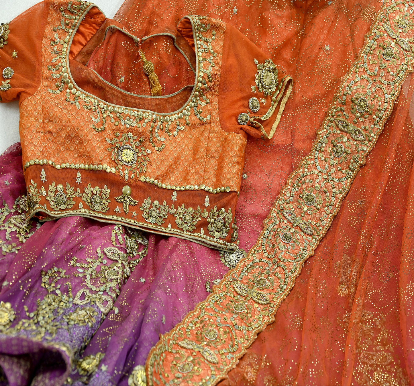 Indian Pre-owned Heavy Wedding Purple & Orange Net/Mesh Hand Embroidered Lehenga/Dupatta/Choli Designer By Tarun Tahiliani Party/Bridal Wear