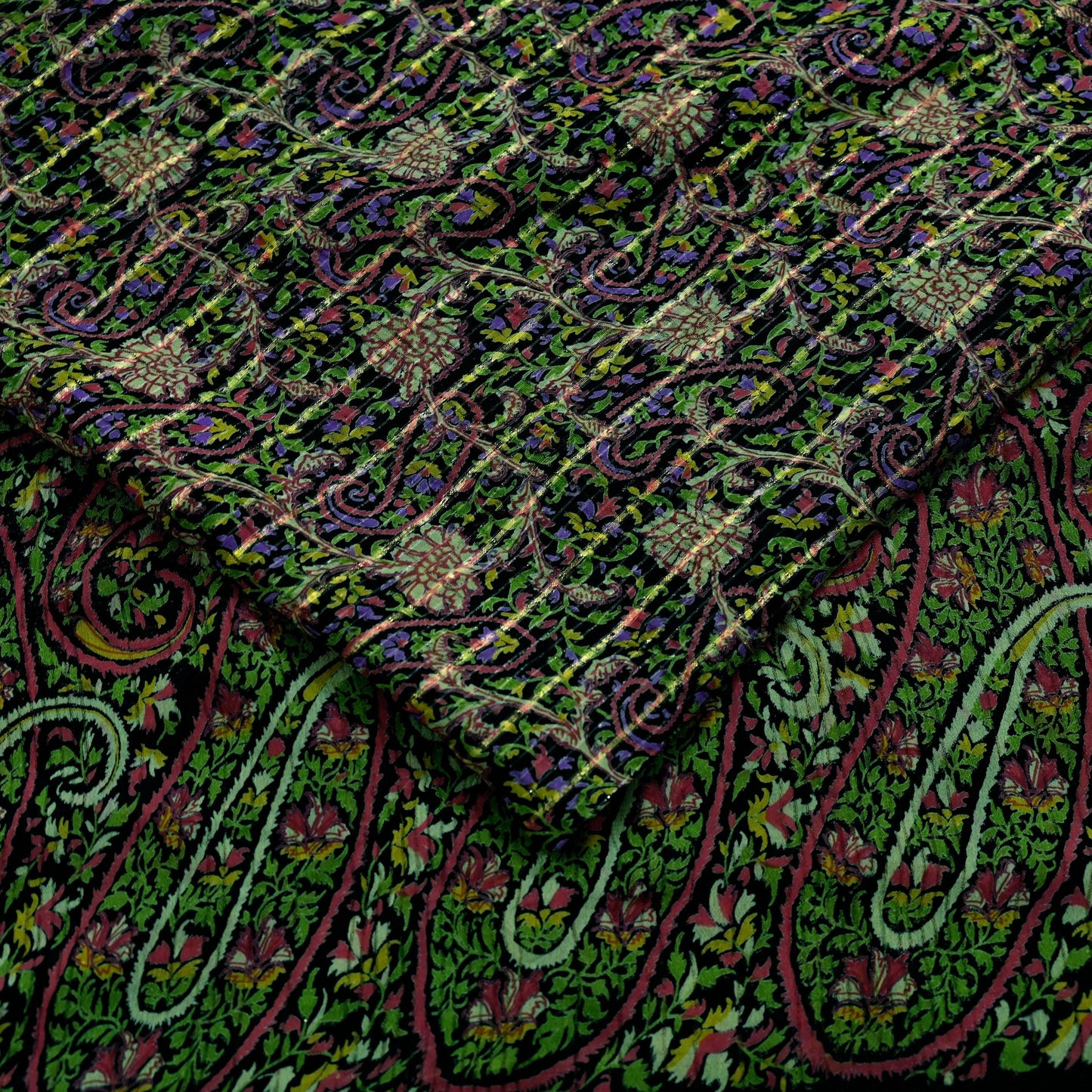 Indian Vintage Sari Black Printed Pure Silk Sarees Craft Fabric 5yd Sewing Floral Soft Dress Designing  for Crafting Quilting Upcycle Wrap