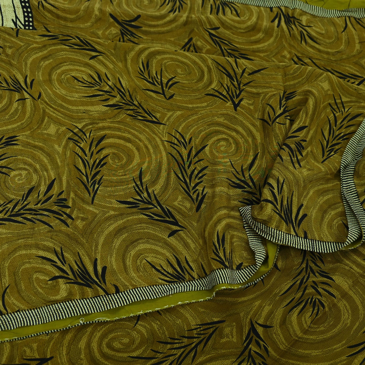 Indian Vintage Sari Green & Black Pure Crepe Silk Printed Sarees 5yd Sewing Floral Soft Craft Fabric Wrap Dress making Crafting Quilting