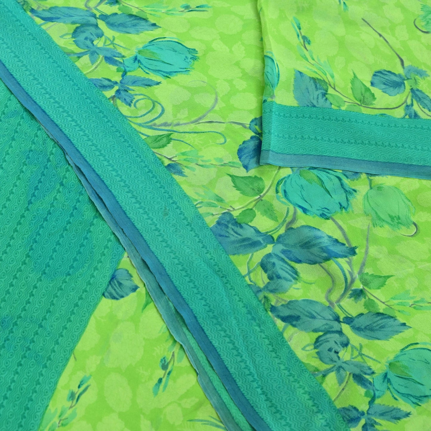 Indian Women Vintage Sari Lemon Green 100% Pure Georgette Silk Printed Sarees Sewing 5yd Soft Craft Fabric Floral Design Wrap Boho