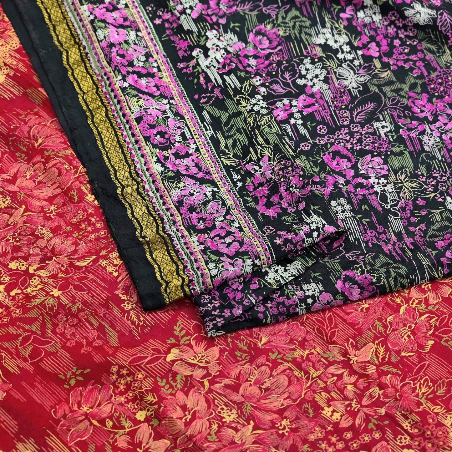 Indian Vintage Sari Pink & Black Printed Pure Silk Sarees 5yd Sewing Craft Fabric Floral Dress Making Soft Quilting Crafting Upcycle Zari