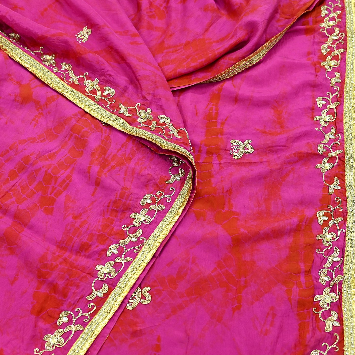 Indian Vintage Sari Magenta Pure Silk Hand Embroidered Sarees Craft Fabric 5Yd Sewing Soft Zardozi/Dabka Dress making Bridal/wedding sari