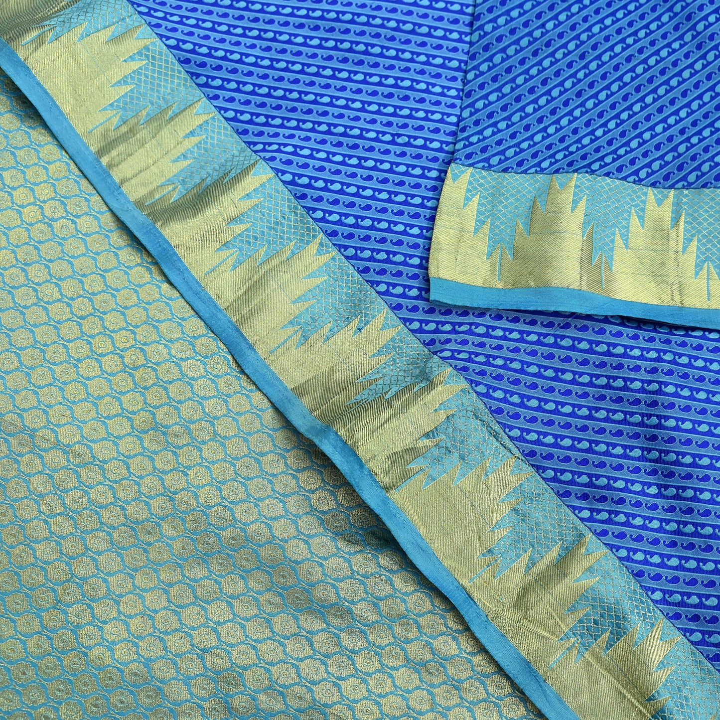 Indian Vintage Heavy Blue Kanjivaram Saree 100% Pure Silk Sari Metallic Golden Zari 5Yd Floral Crafting Dress making