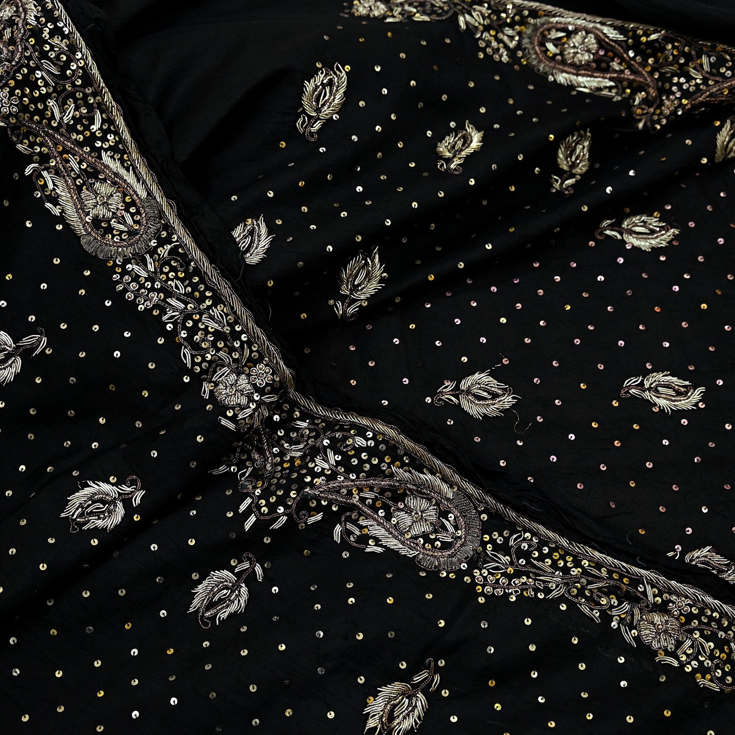 Indian Antique Vintage Heavy Sari Black Pure Crepe Silk Hand Embroidered Sarees Craft Fabric 5Yd Sewing Soft Zardozi/Dabka Sequins