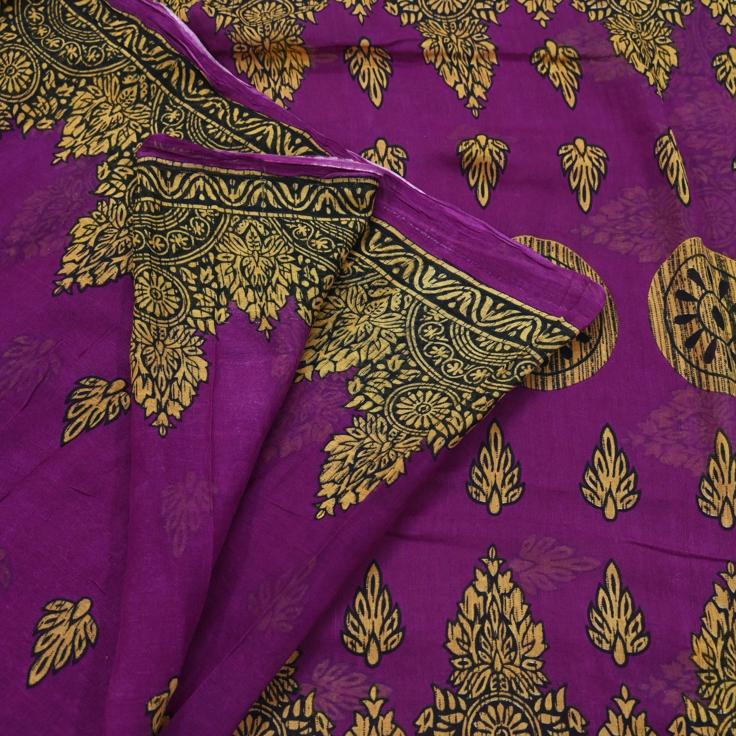 Indian Vintage Purple Saree Printed Pure Cotton Sari Craft Fabric 5Yd Soft Sewing Sarong Wrap Boho Floral Dress making Crafting Used