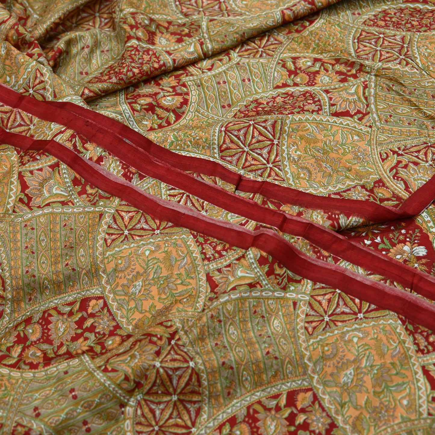 Indian Vintage Sari Red Pure Silk Printed Sarees 5yd Sewing Craft Fabric Dress Making Soft Quilting Crafting Upcycle Used Floral