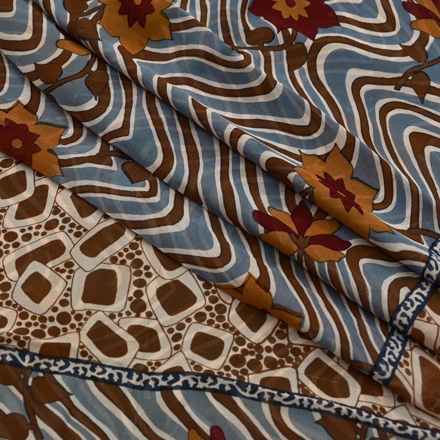 Indian Vintage Sari Beige Pure Georgette Silk Printed Sarees 5Yd Craft Fabric Sewing Quilting Dress making Crafting Quilting Upcycle
