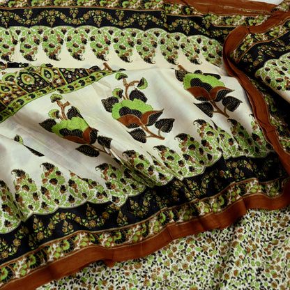 Indian Vintage Sari Ivory & Black Printed Pure Silk Sarees 6yd Sewing Craft Fabric DressMaking Soft Wrap Upcycle Quilting Crafting Used