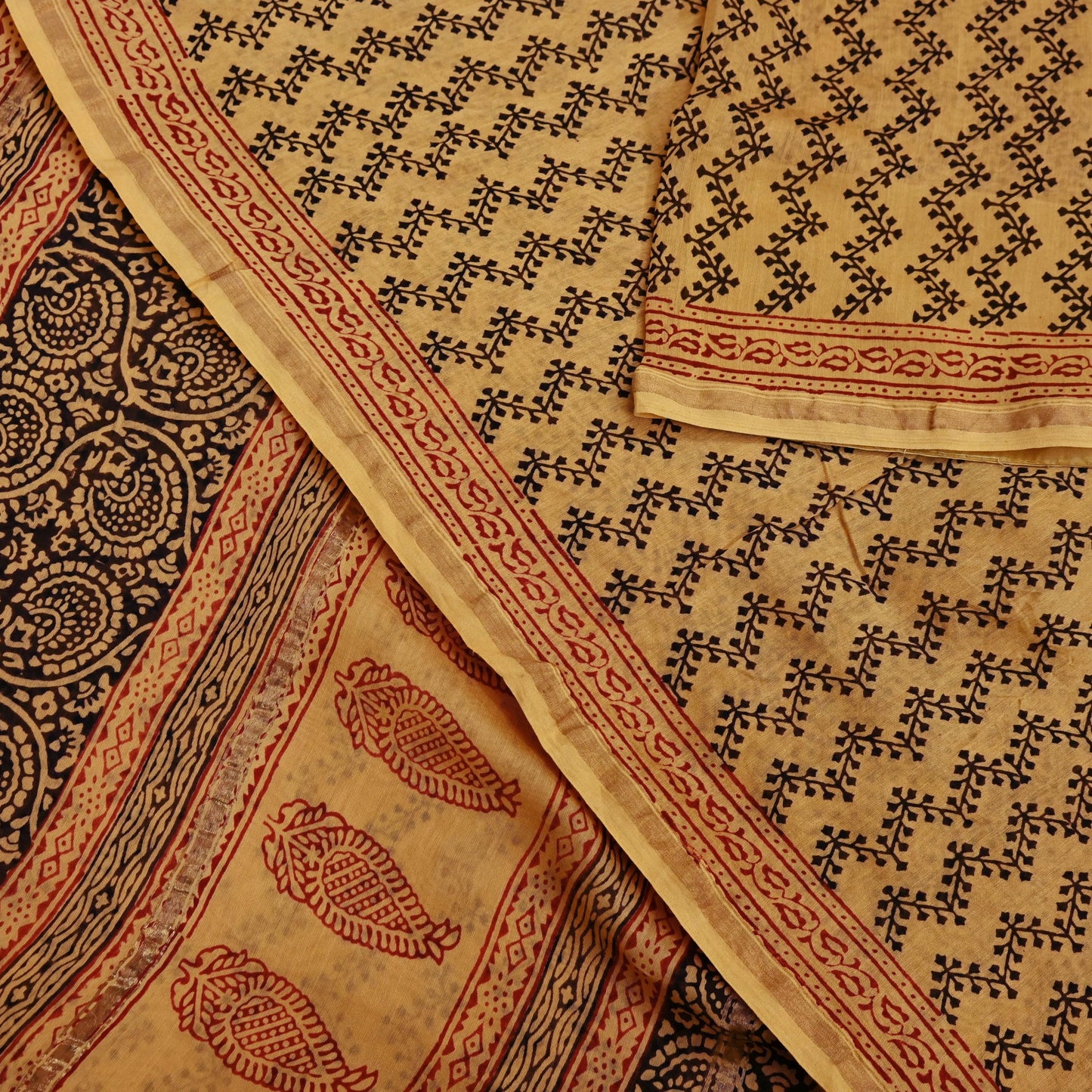 Indian Vintage Sari Saffron Pure chanderi Silk Block Printed Sarees Craft Fabric 5Yd Zari Border Floral Dress making bollywood silk sarees