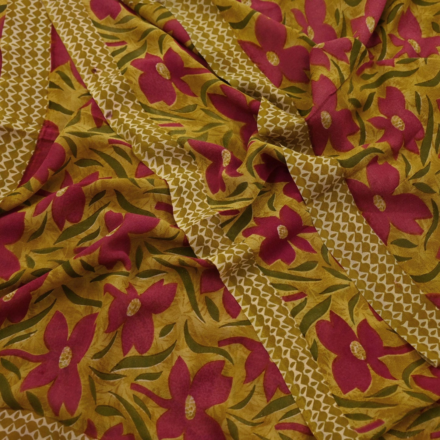 Women Vintage Sari Green Pure Georgette Silk Printed Saree Craft Fabric Sewing 5Yd Soft Light Dress Making Floral Quilting Crafting Upcycle