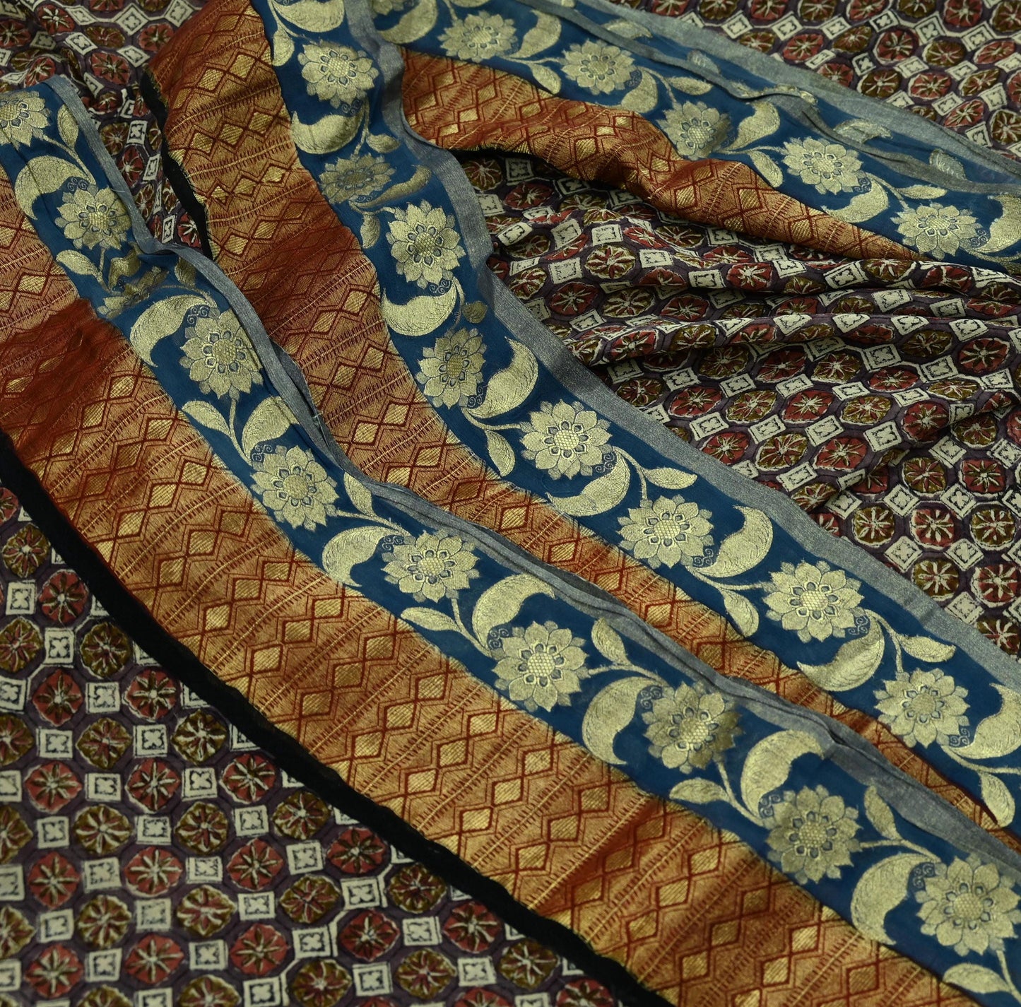 Women Vintage Sari Purple & Blue Pure Georgette Silk Printed Sarees Craft Fabric Sewing 5Yd Soft Dress Making Zari Border Crafting Quilting