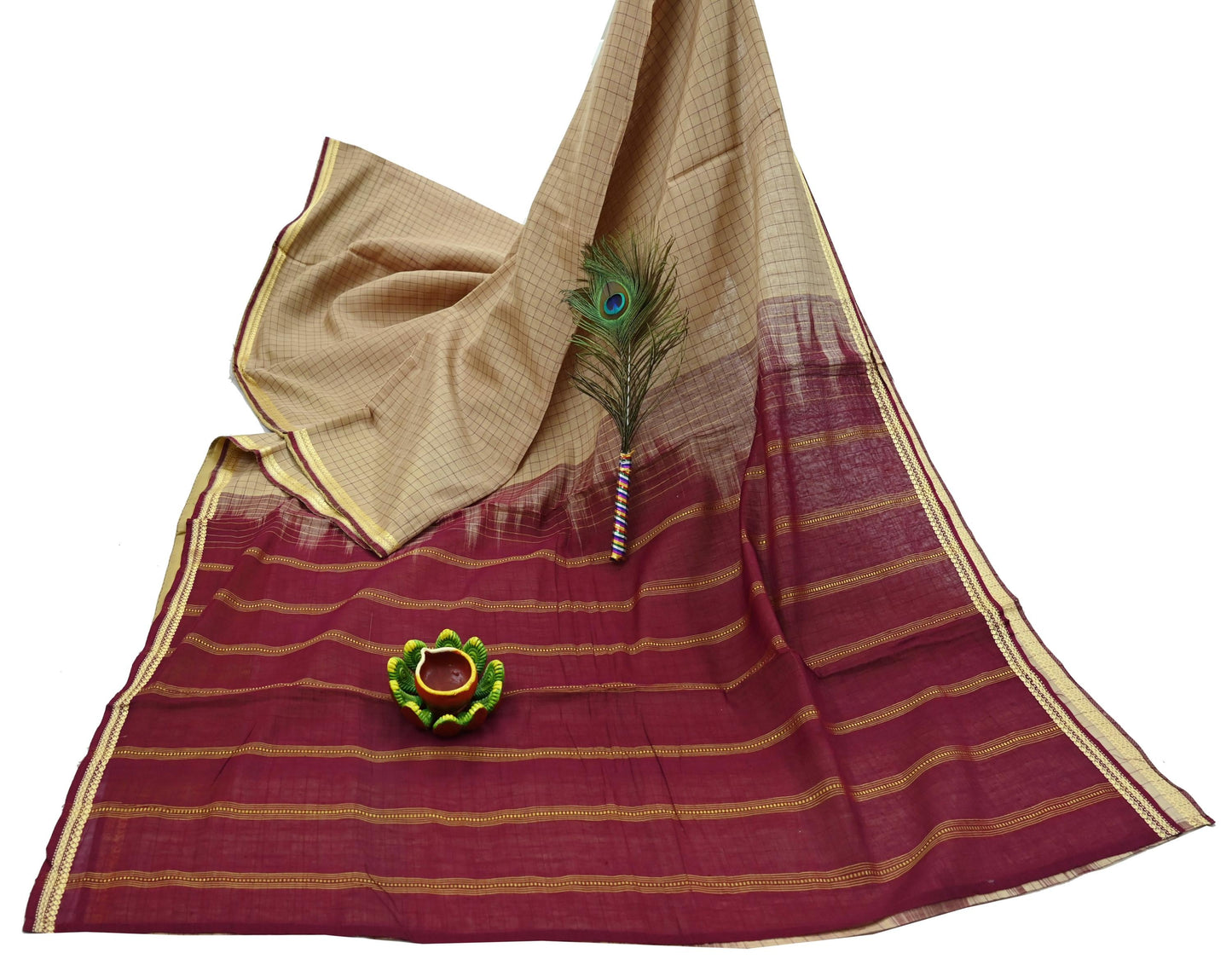 Indian Vintage Sari Maroon & Beige Pure Cotton Hand Woven 6Yd Sarees Soft Floral Ethnic Craft Fabric Sewing Dress making Crafting Quilting