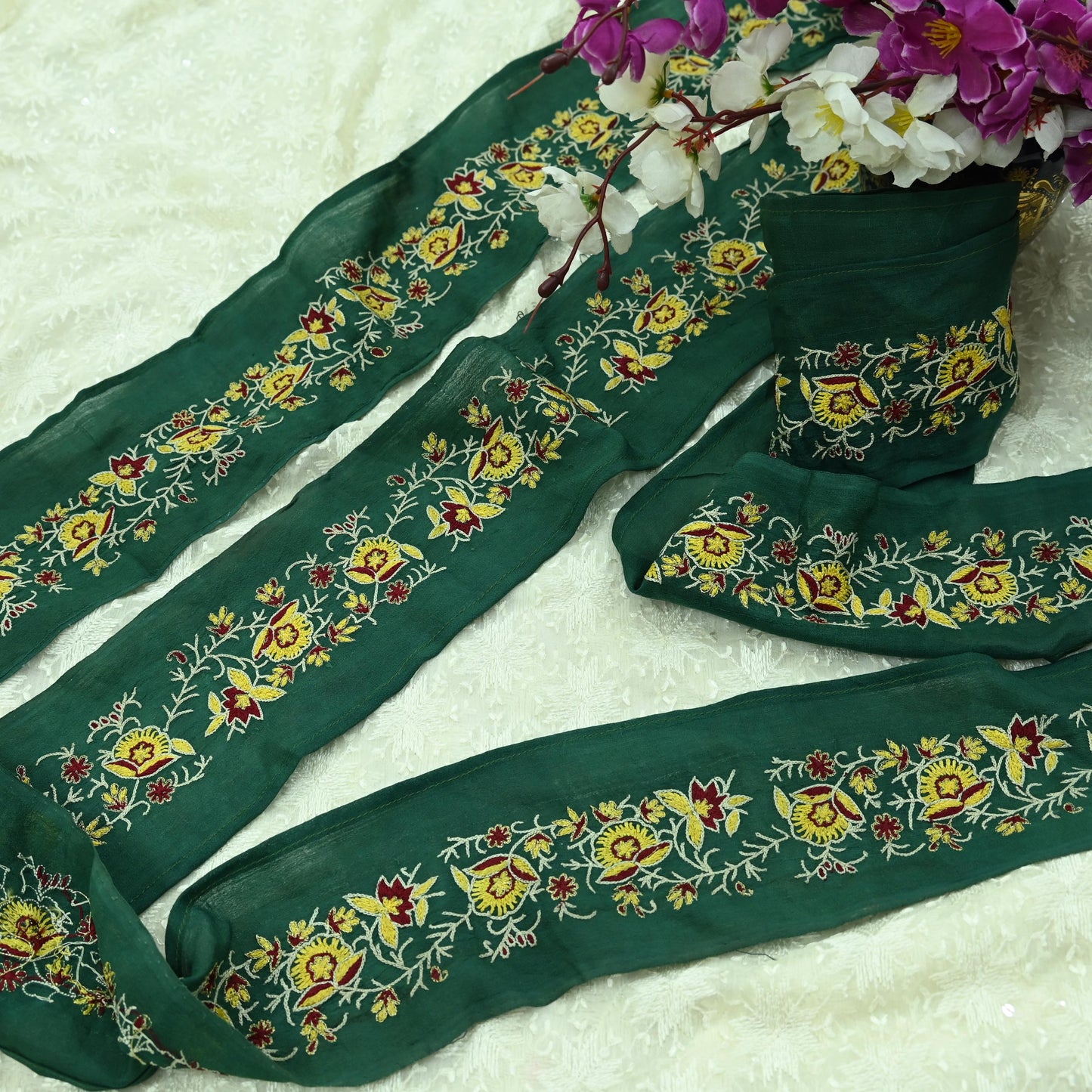 Indian Vintage Green Sari Border Hand Embroidered Craft Trim Lace Sewing Sari Ribbon Pure Crepe silk
